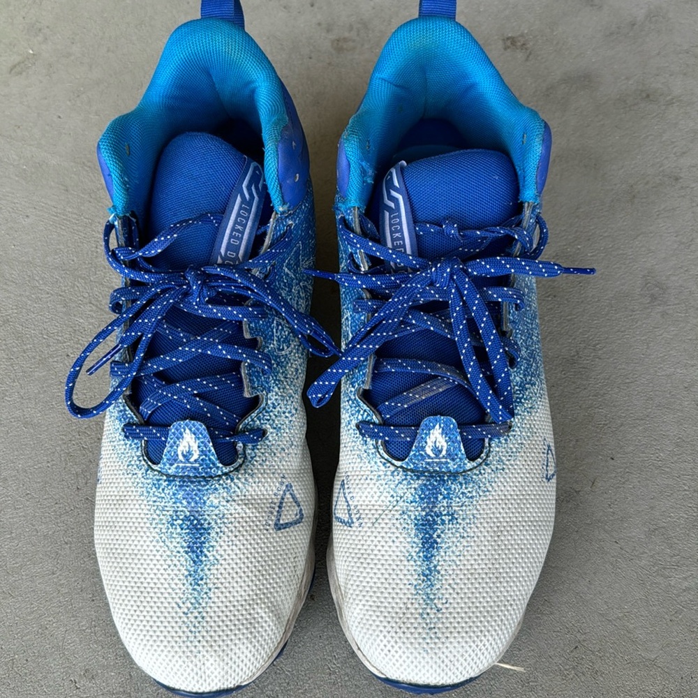 Under Armour Mens football cleats